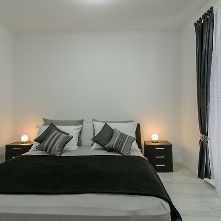 Appartamento House Niko Kaštela Esterno foto
