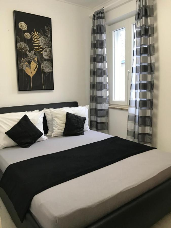 Appartamento House Niko Kaštela Esterno foto