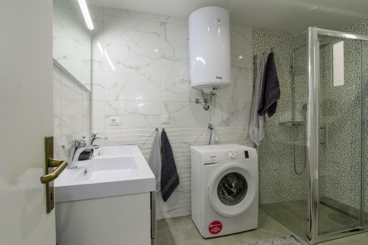 Appartamento House Niko Kaštela Esterno foto
