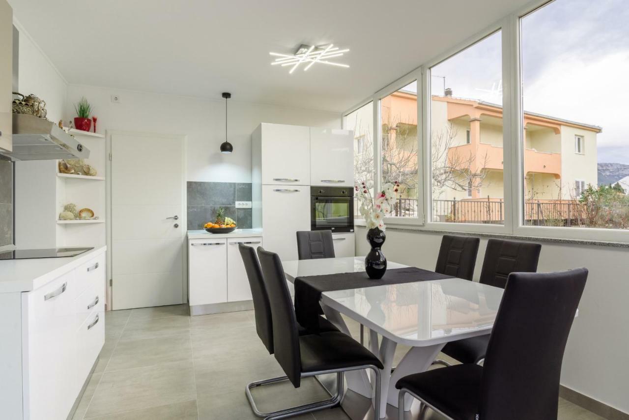 Appartamento House Niko Kaštela Esterno foto
