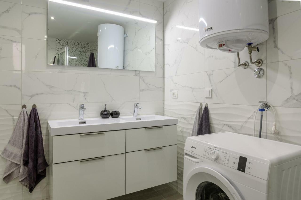 Appartamento House Niko Kaštela Esterno foto