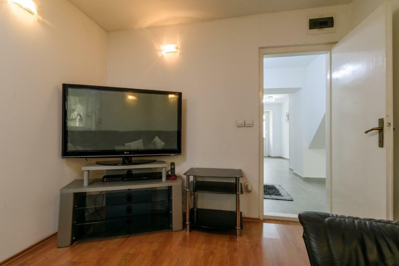 Appartamento House Niko Kaštela Esterno foto