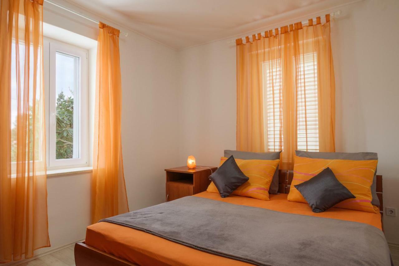 Appartamento House Niko Kaštela Esterno foto